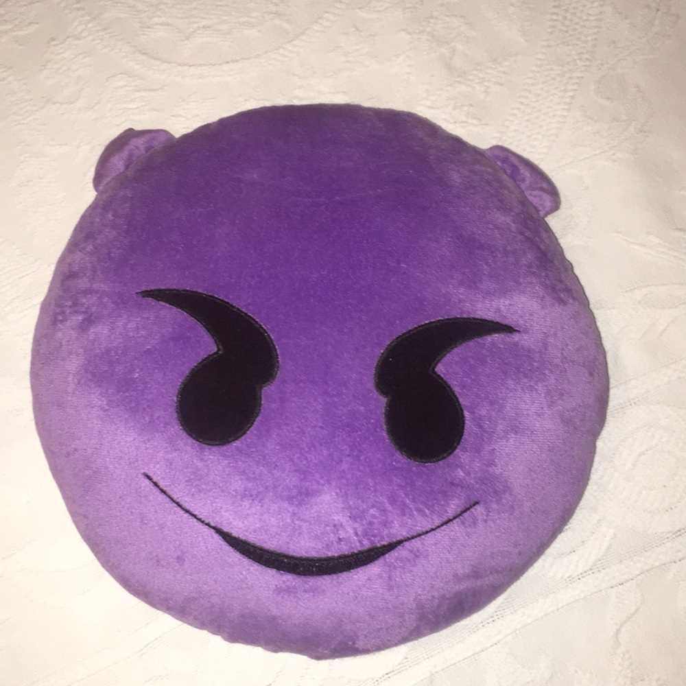 Emoji pillow